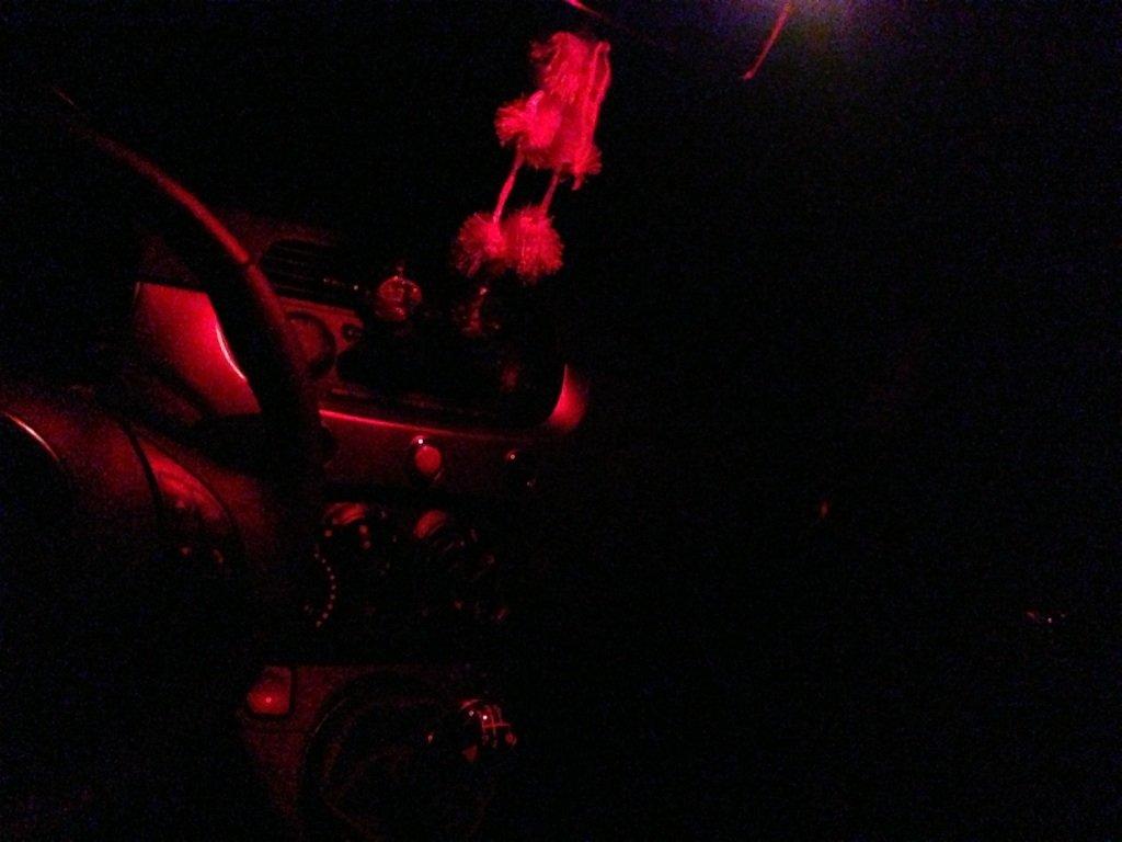 Fiat 500 twinair by abarth - rød belysning indvendig billede 8