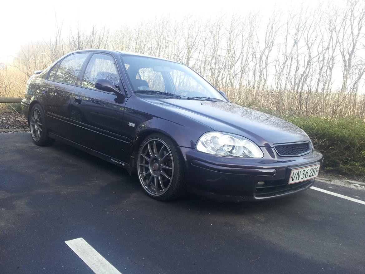 Honda civic ek4 sedan vti billede 1