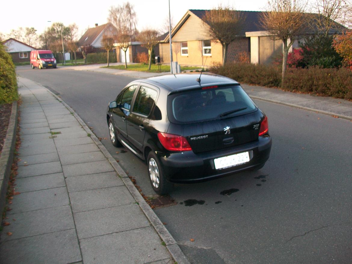 Peugeot 307 2.0 HDI "Solgt" billede 7