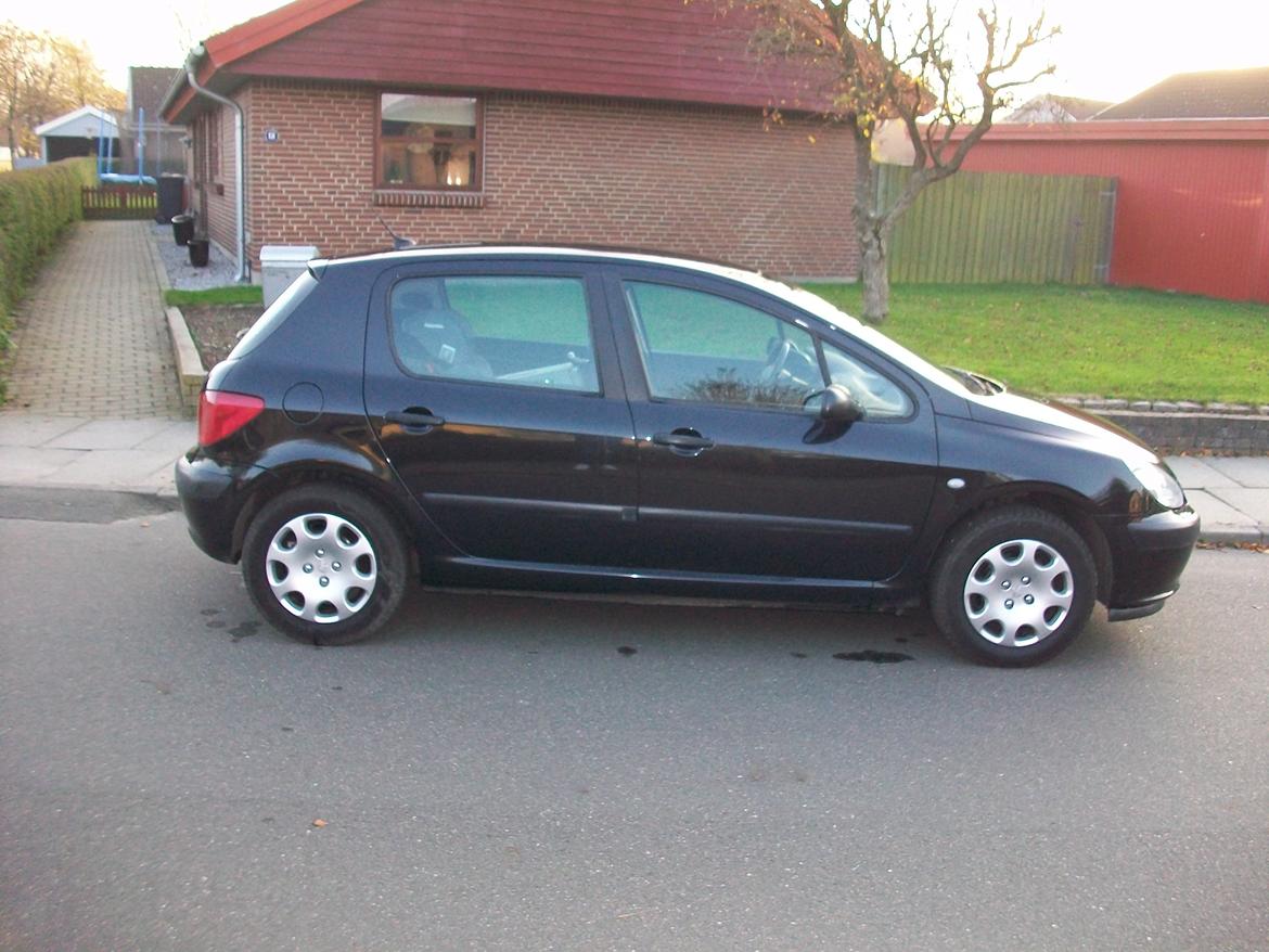 Peugeot 307 2.0 HDI "Solgt" billede 10