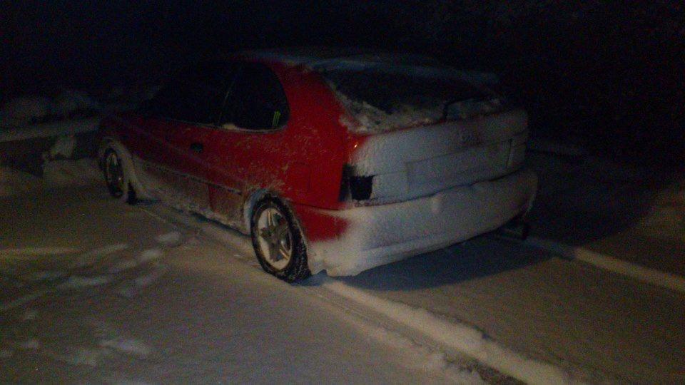 Toyota Corolla e10 1300 16v - efter køre tur i sne  billede 20