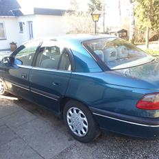 Opel Omega B GL