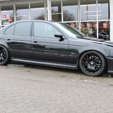 BMW e39 540i