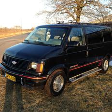 Chevrolet Astro van EXT