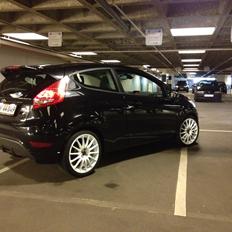 Ford Fiesta Ti-VCT Sport