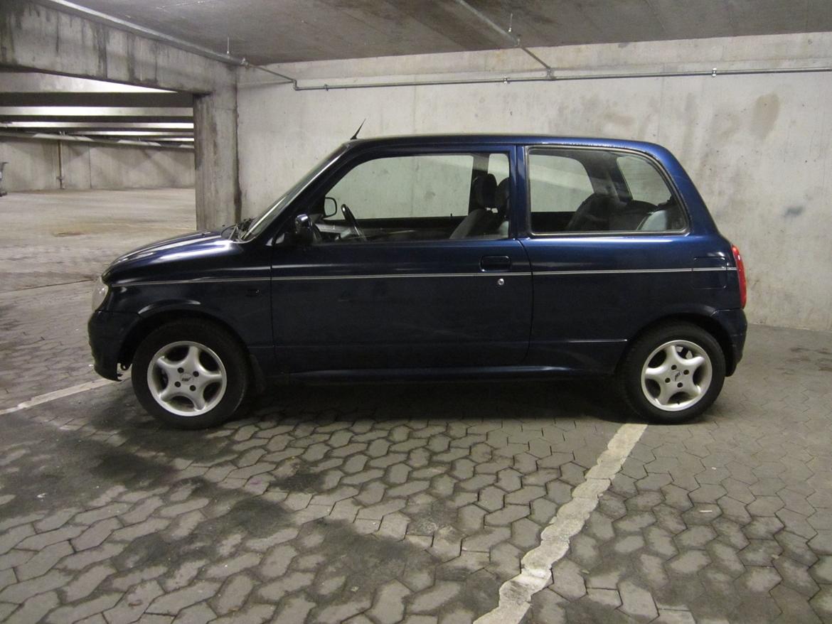 Daihatsu Cuore billede 2