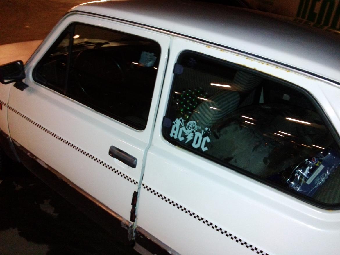 Fiat 127 Mk III 1050 "Boten Anna" billede 19