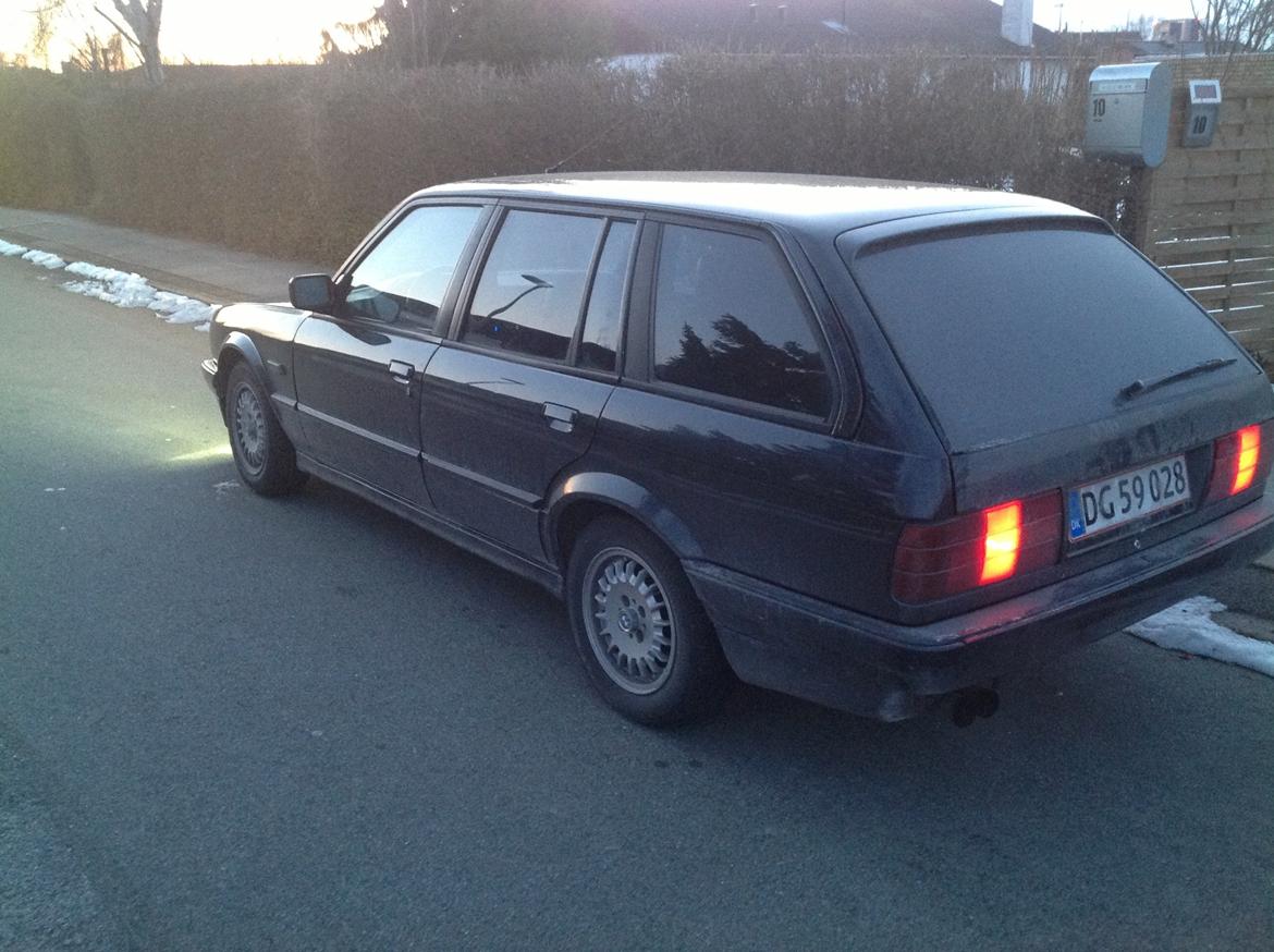 BMW 325i 24v touring{SOLGT} billede 6