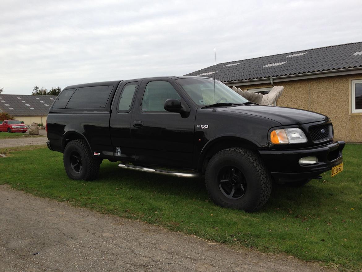 Ford F-150 XLT TRITON 4x4 billede 3