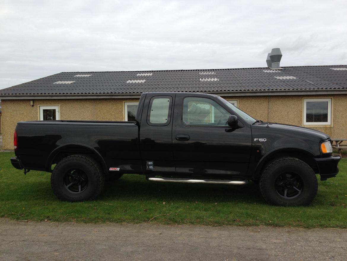 Ford F-150 XLT TRITON 4x4 billede 11