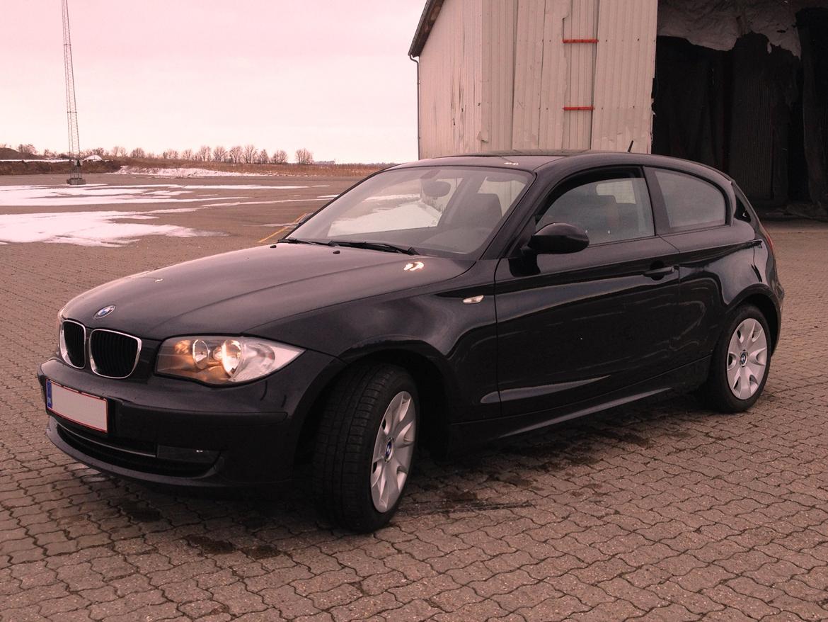 BMW 118d  Advantage E81   (SOLGT) billede 9