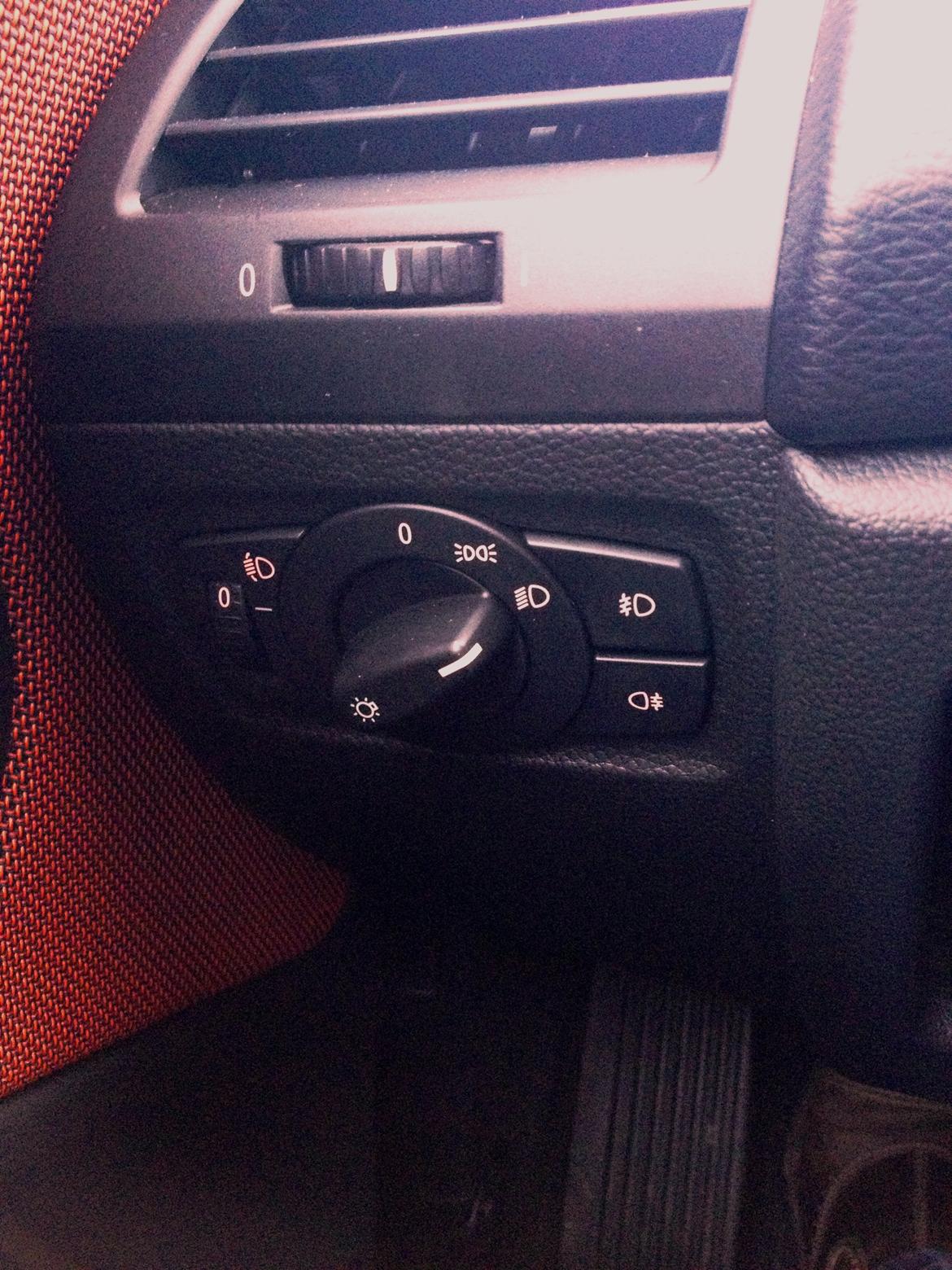 BMW 118d  Advantage E81   (SOLGT) billede 16