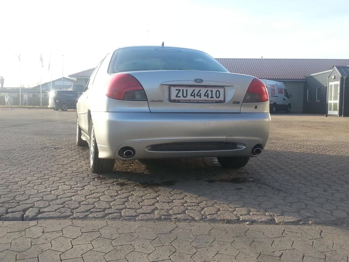 Ford Mondeo ST 200 *solgt* billede 2