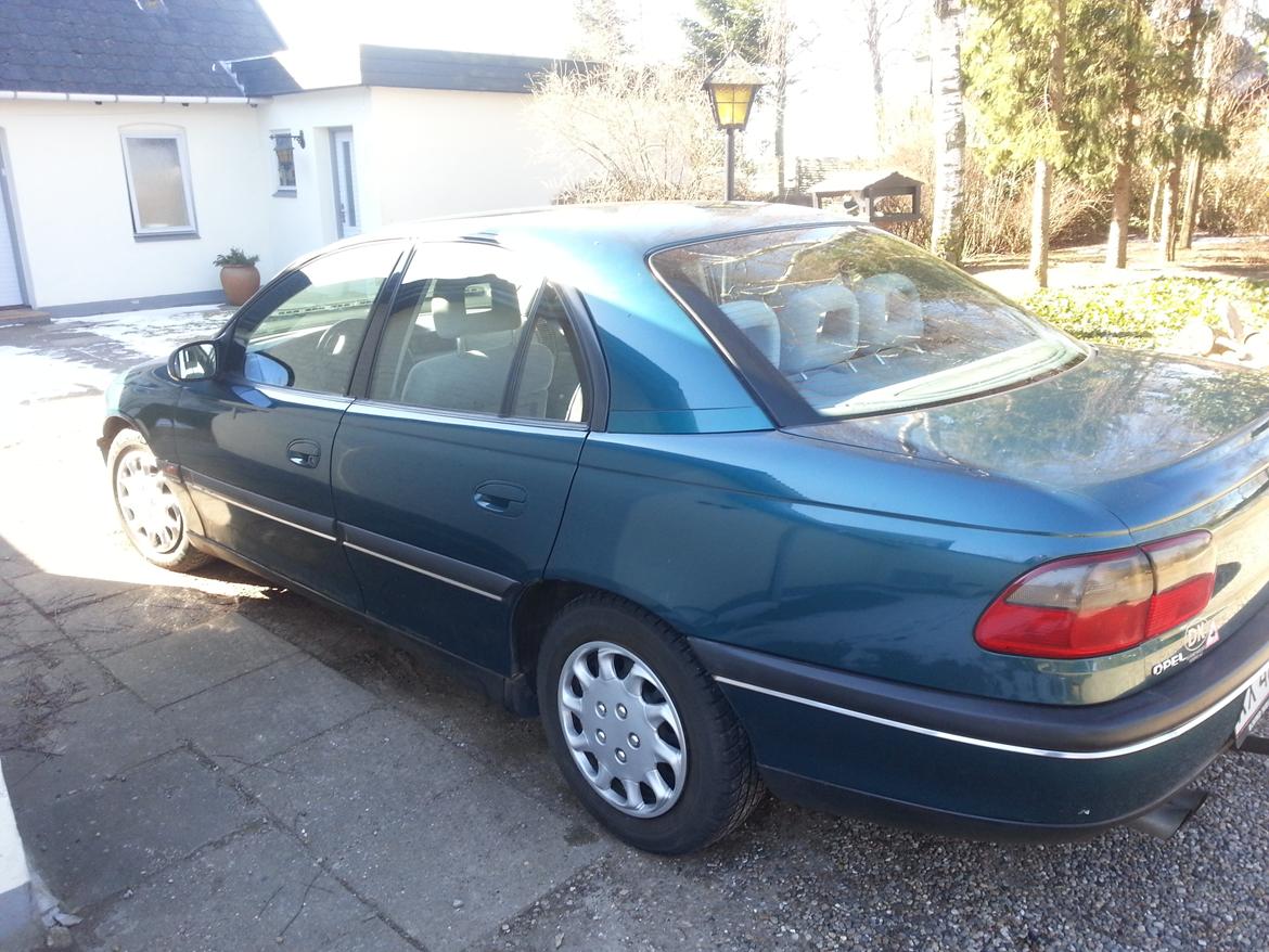 Opel Omega B GL billede 3