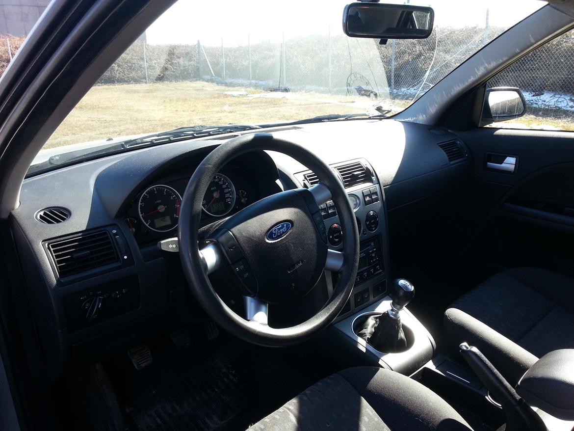 Ford Mondeo Solgt billede 11