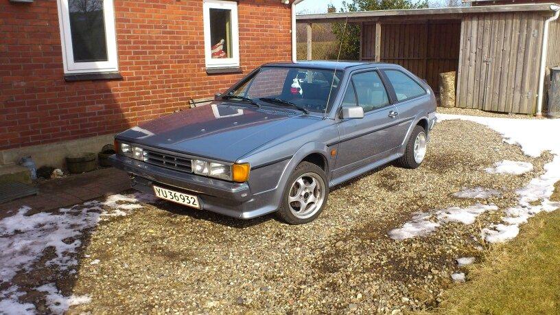 VW Scirocco 1,8i GTX mkII - Set lidt forfra og til siden. Den er sgu bare flot. billede 1