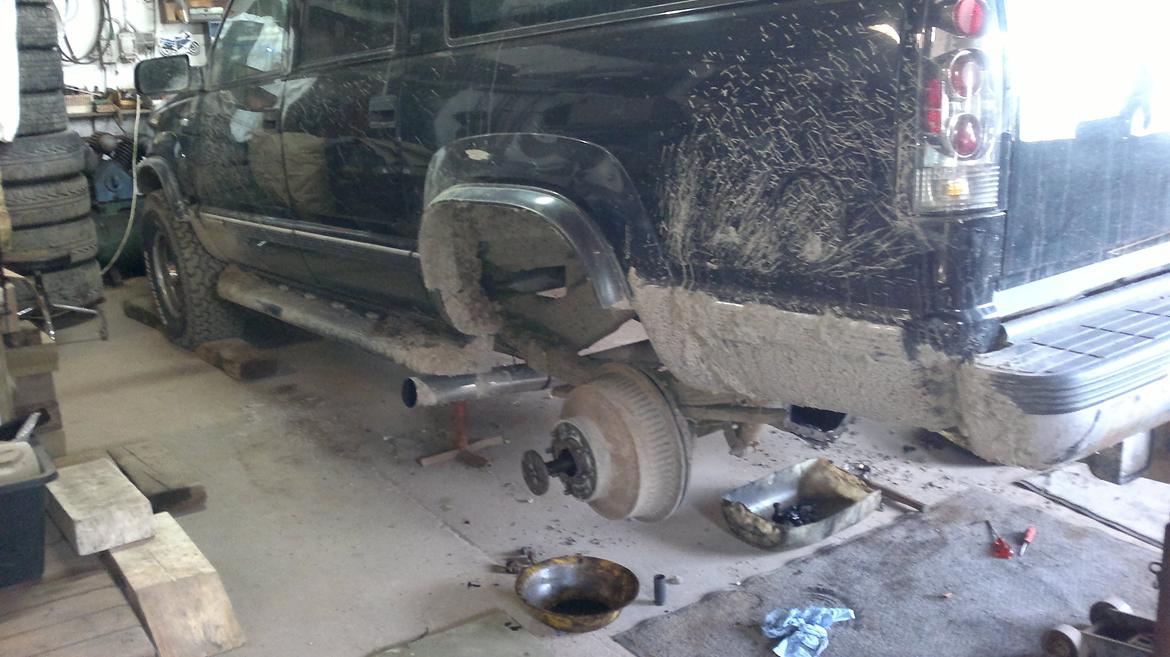 Chevrolet surburban stjålet billede 7