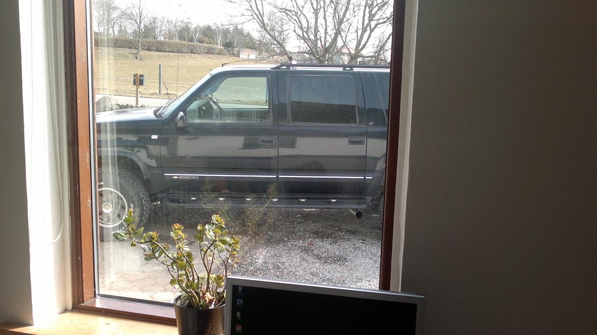 Chevrolet surburban stjålet billede 8