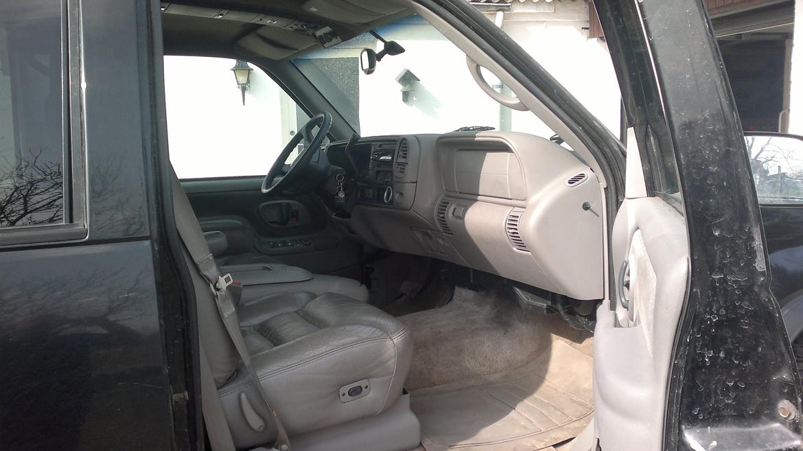 Chevrolet surburban stjålet billede 15