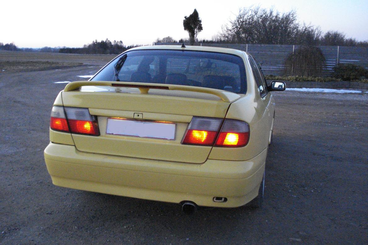 Nissan primera p11 gt