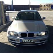 BMW 318i aut.