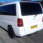 Mercedes Benz Vito