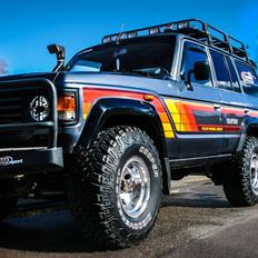Toyota Landcruiser Hj61