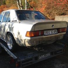 Mercedes Benz 190E 3.2 AMG