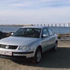 VW Passat 3B