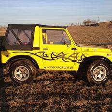 Suzuki Sj410 4x4 med 1.3 jimny Motor DK's eneste!
