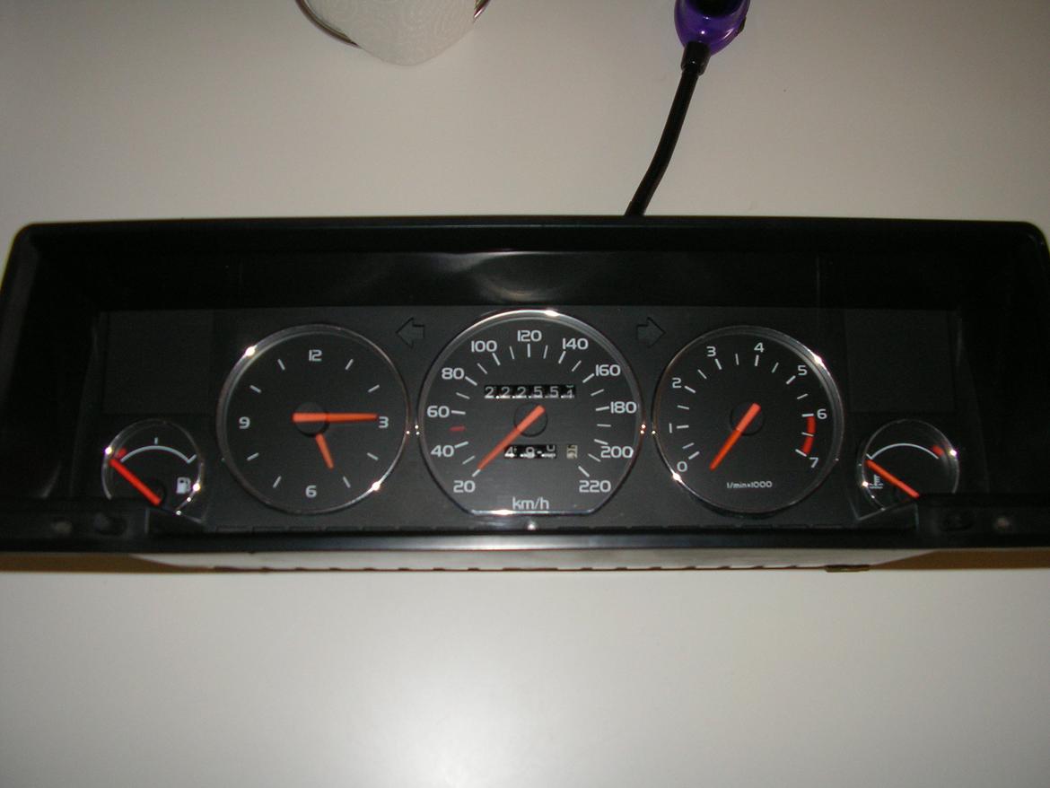 Volvo 740 GLT 16V - cromringe monteret billede 9