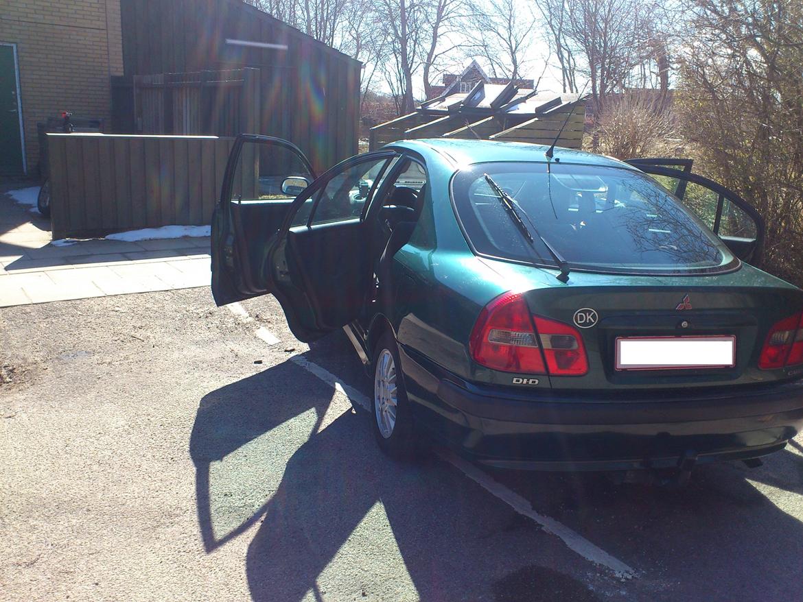 Mitsubishi Carisma 1.9 Di-D HP Sport billede 3