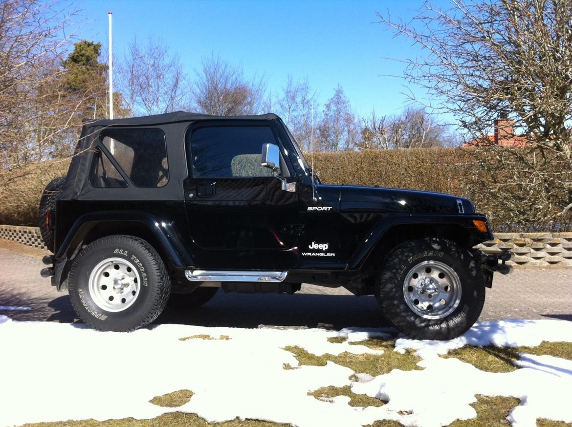Jeep Wrangler Sport 4x4, Soft Top, TJ (SOLGT) billede 5