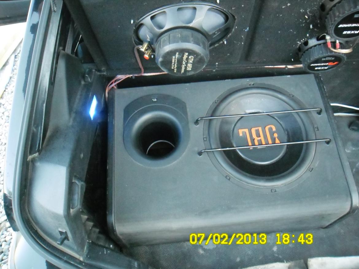 Peugeot 106 rally. totalskadet billede 3