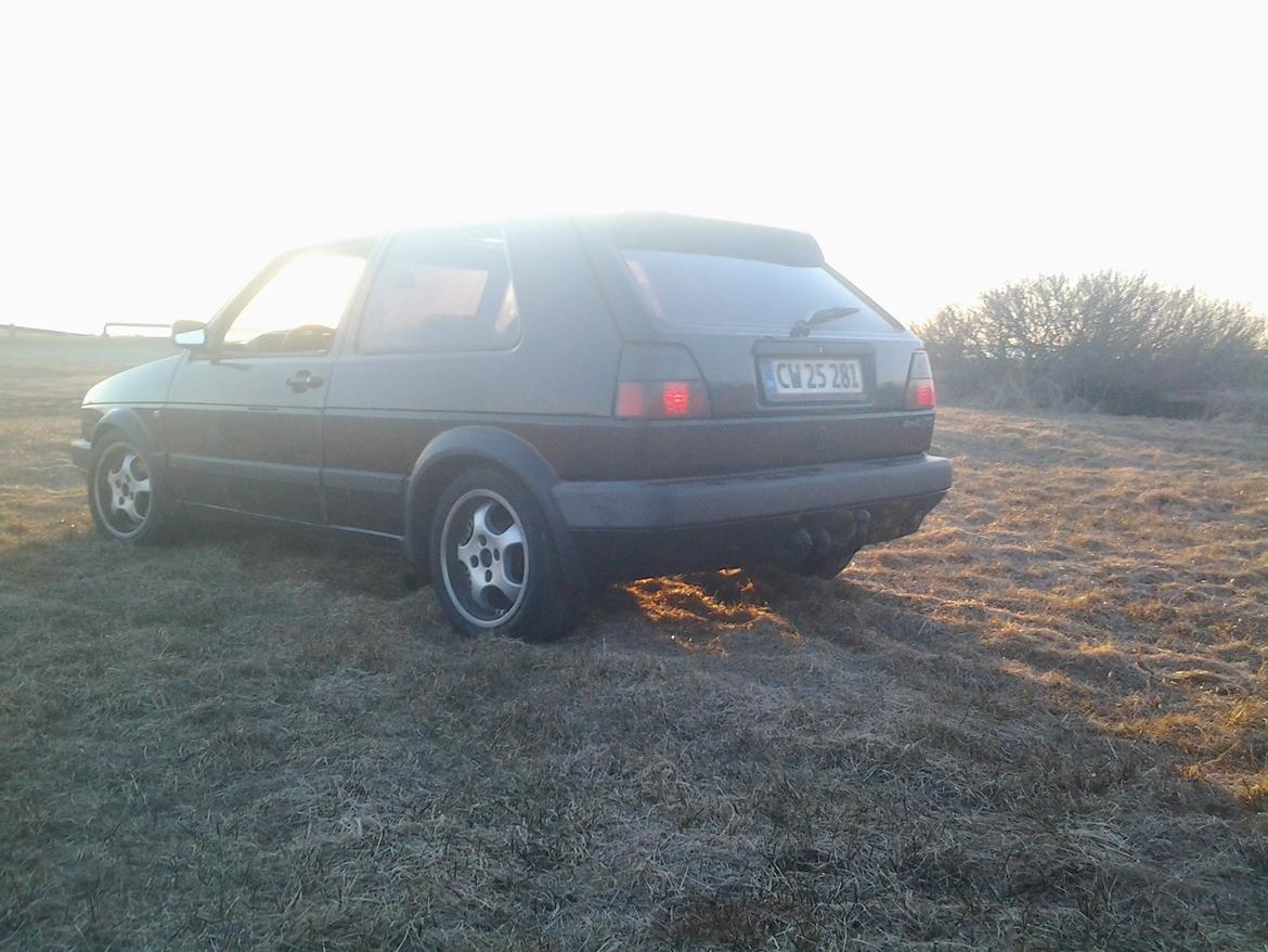 VW golf 2 1,6 gtd solgt billede 8