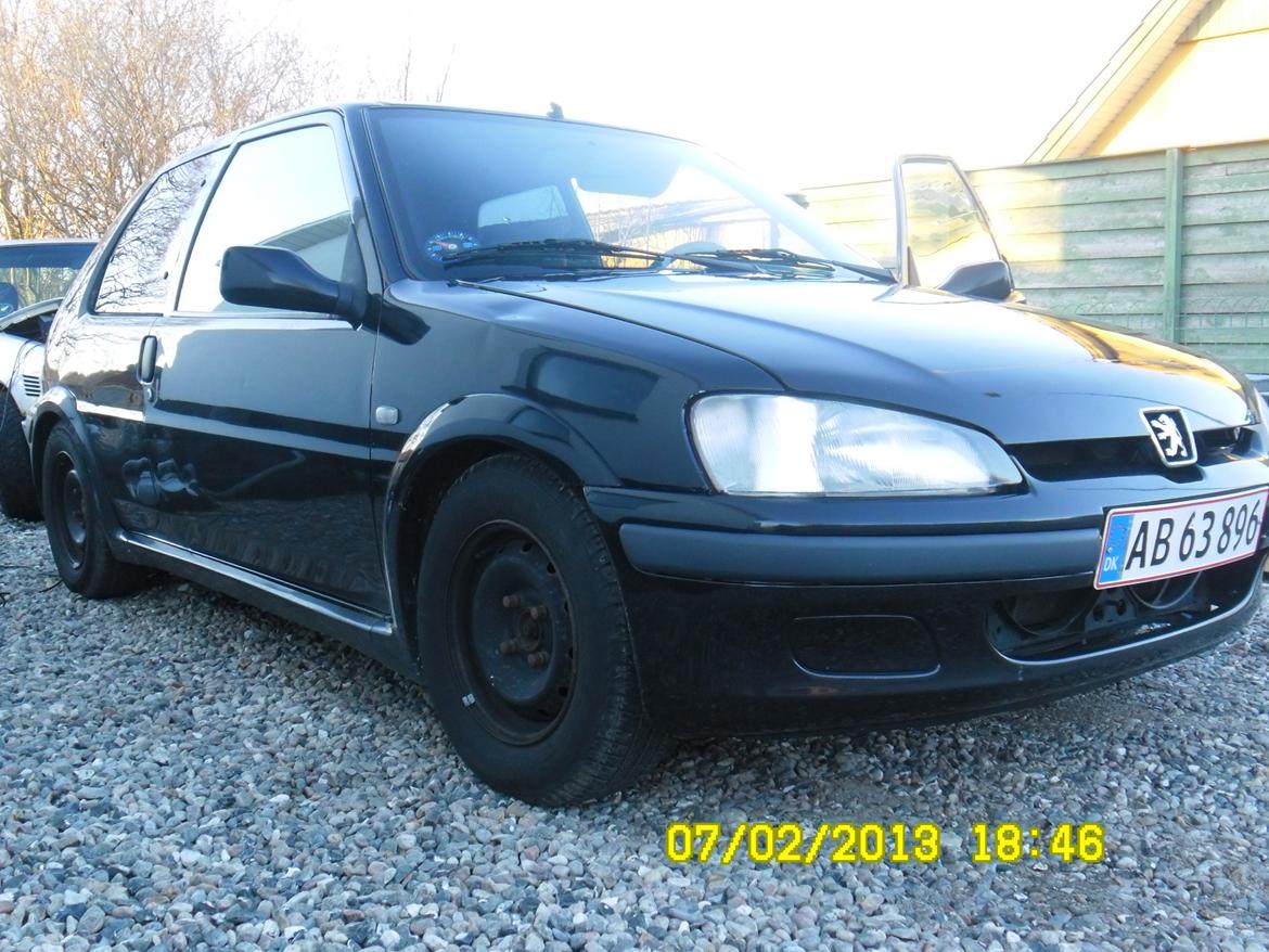 Peugeot 106 rally. totalskadet billede 8