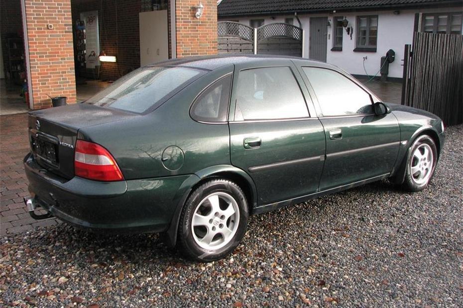 Opel Vectra B *Green Pearl* \\ Solgt // billede 6