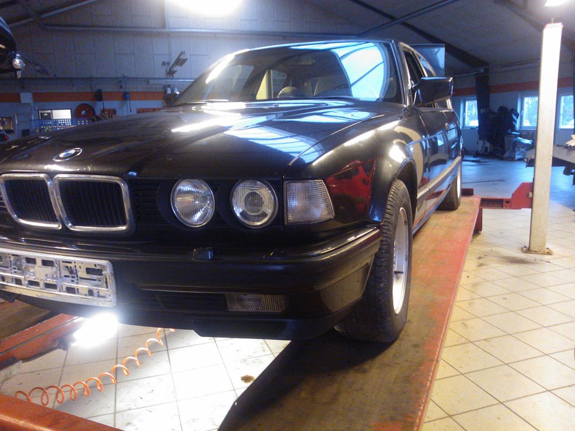 BMW 750 iL billede 2
