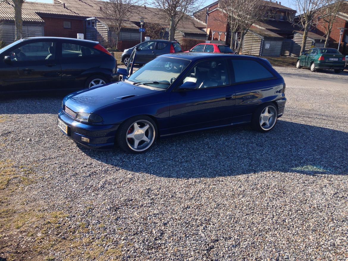 Opel Astra GSI 16v billede 1