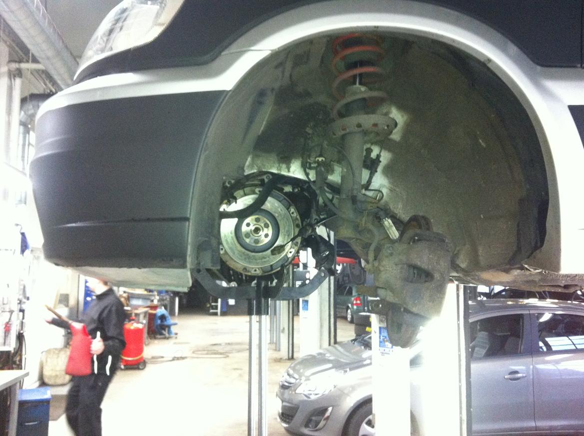 Opel Zafira OPC 2.0 Turbo billede 11