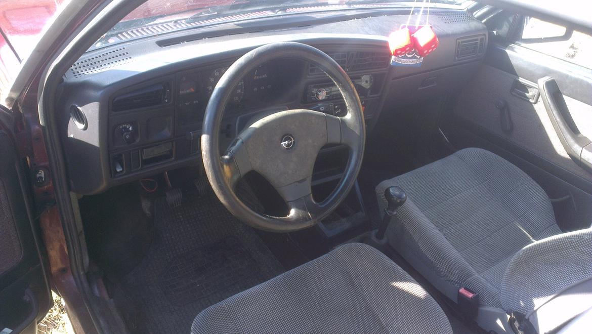 Opel ascona cc c billede 10