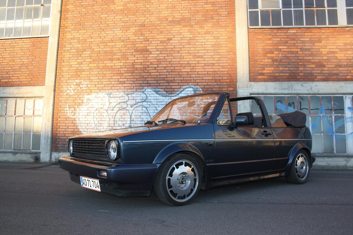VW Golf 1 Cabriolet Karmann GTI billede 1