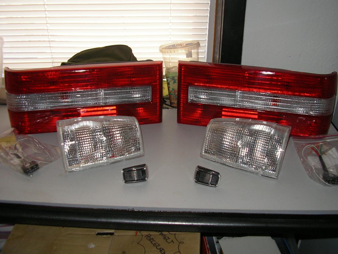 Volvo 740 GLT 16V - så er de nye lygter ankommet så der kan komme hvide blink hele vejen rundt billede 10