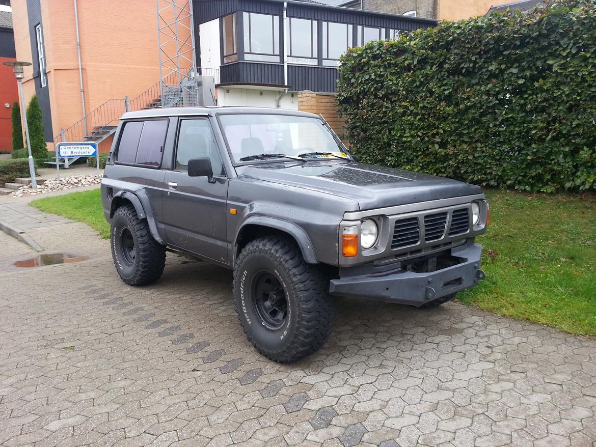 Nissan patrol y60 2.8 billede 1