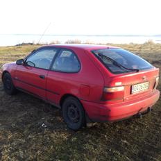 Toyota Corolla E10 xli