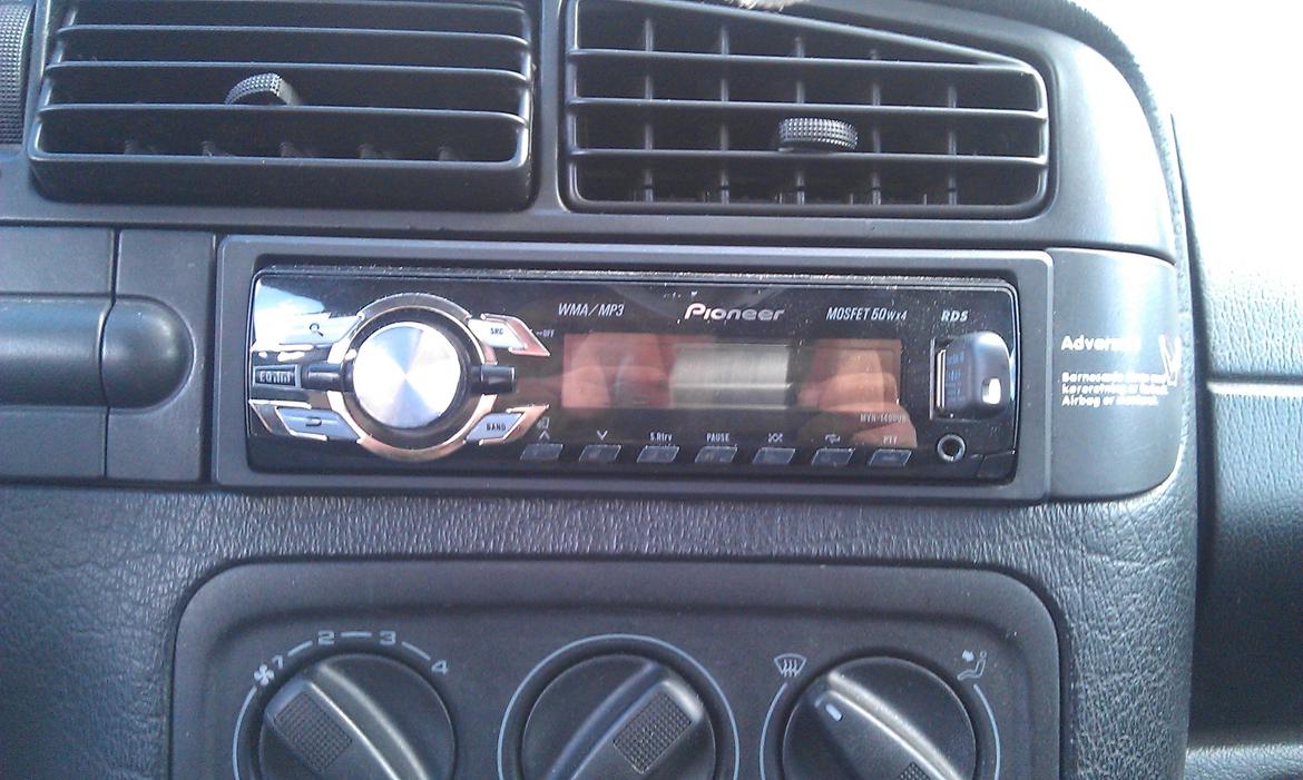 VW Golf III (solgt) billede 5