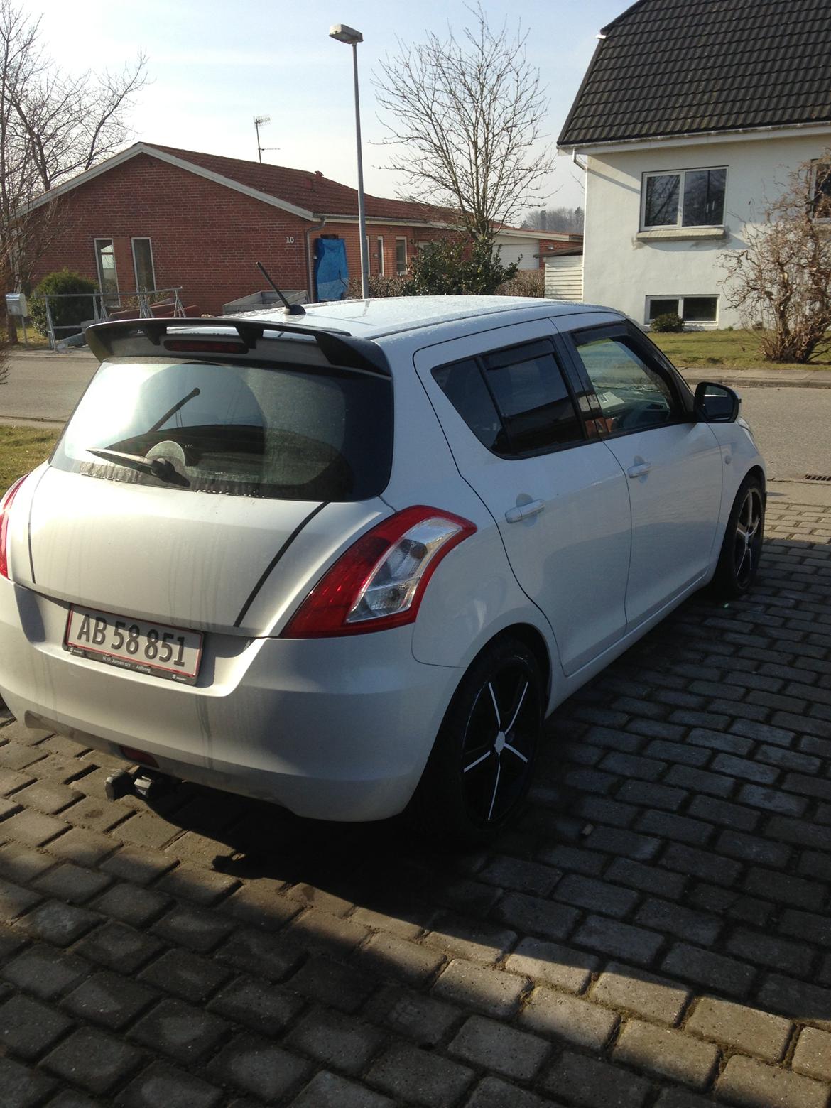 Suzuki SWIFT billede 9
