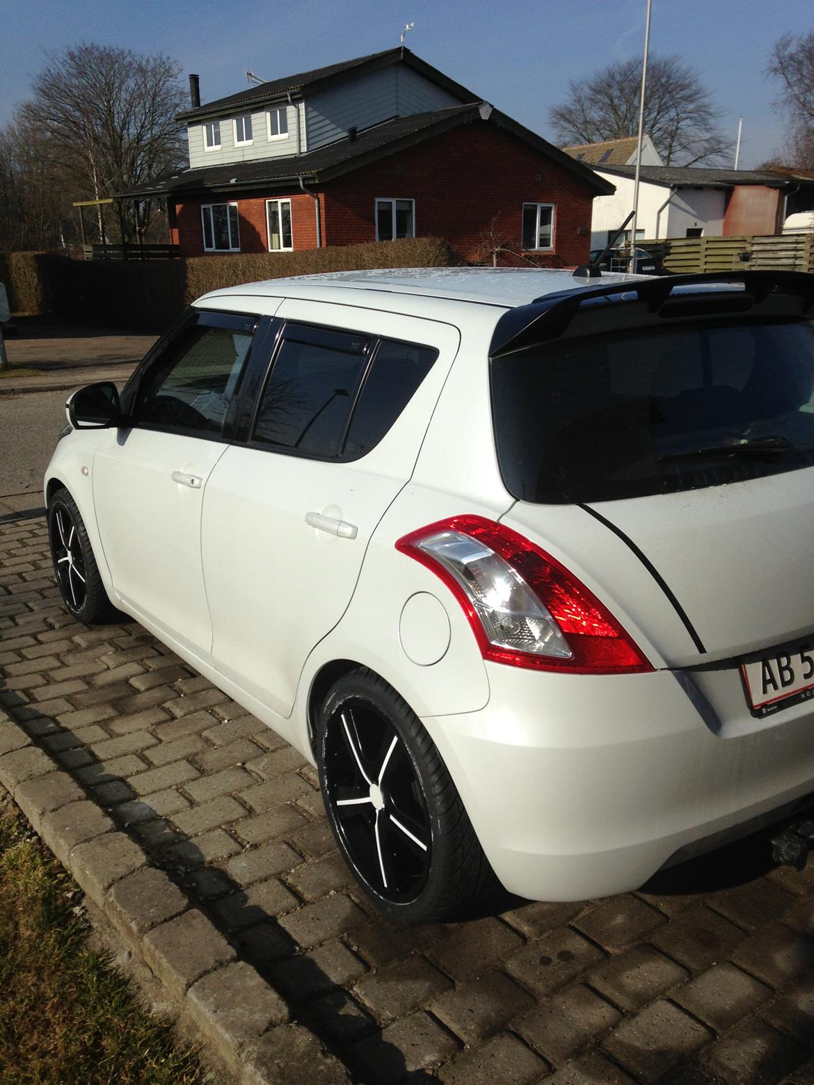 Suzuki SWIFT billede 11