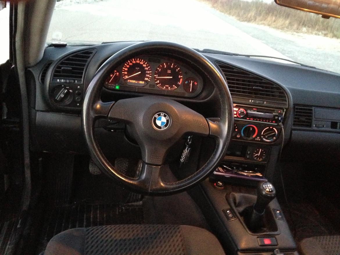 BMW 318IS/320i Coupe(solgt) billede 18