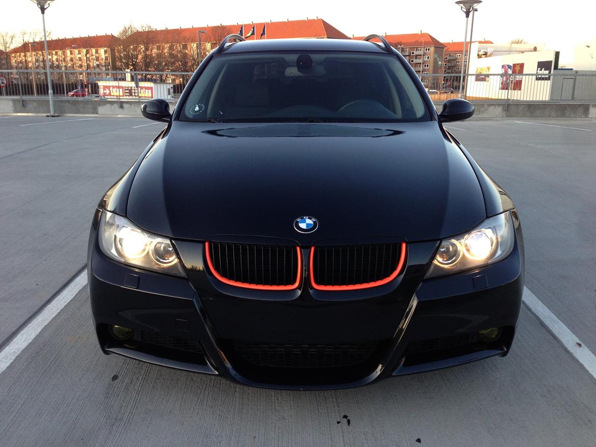BMW 320d Touring E91 M-Sport billede 1